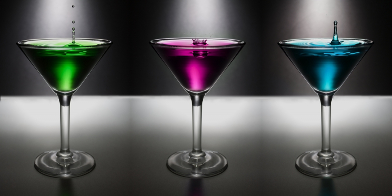 discotheque-EZE-min_water-drop-glass-bar-celebration-green-832603-pxhere.com